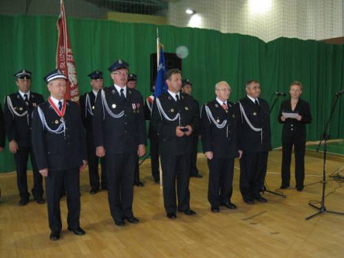 Odznaczeni w czasie oficjalnej części uroczystości: Bogusław Kowacki (pierwszy od lewej), a następnie Klemens Podlejski, Bogusław Radosz, Henryk Rakowski, Stanisław Placek.